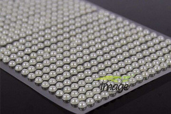 Perełki przyklejane do dekoracji 4mm, 1 op.