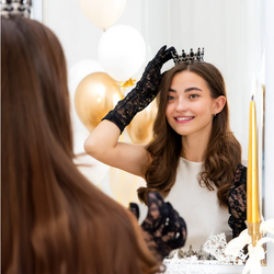 Dekoracja Tort Srebrna KORONA Czarne Kryształki