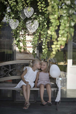 Serce metalowe z nićmi, białe, 25x25 cm 1 szt.