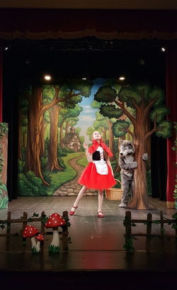 Kostium Strój Czerwony Kapturek 130/140 cm