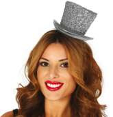 Kapelusz Mini na Gumce Srebrny Brokatowy Panieński