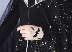 PELERYNA Czarna w Złote Gwiazdki Andrzejki 3-7 lat