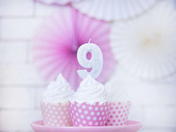 Świeczka cyferka 9 srebrna, 1 szt.