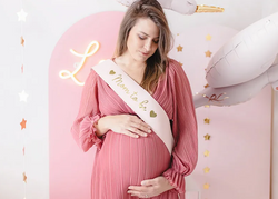 Szarfa MOM TO BE Baby Shower Różowa