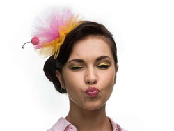 Opaska z tiulu z wisienką, mix, 1szt.