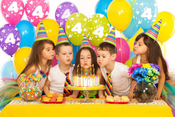 Balony z nadrukiem na 4 urodziny  "4" - 5 szt.