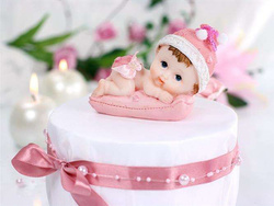 Figurka dziewczynka z poduszką, 9 cm, 1szt